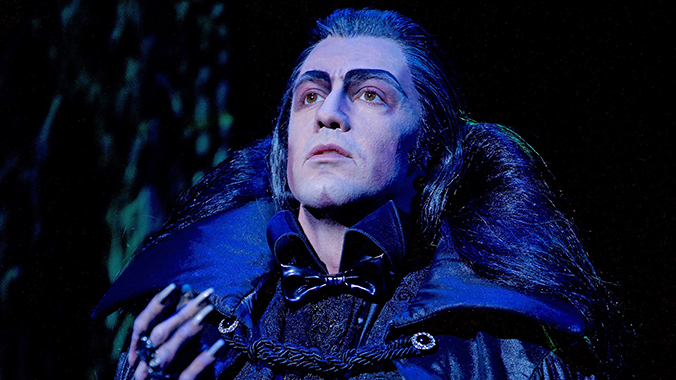 Filippo Strocchi as Count von Krolock